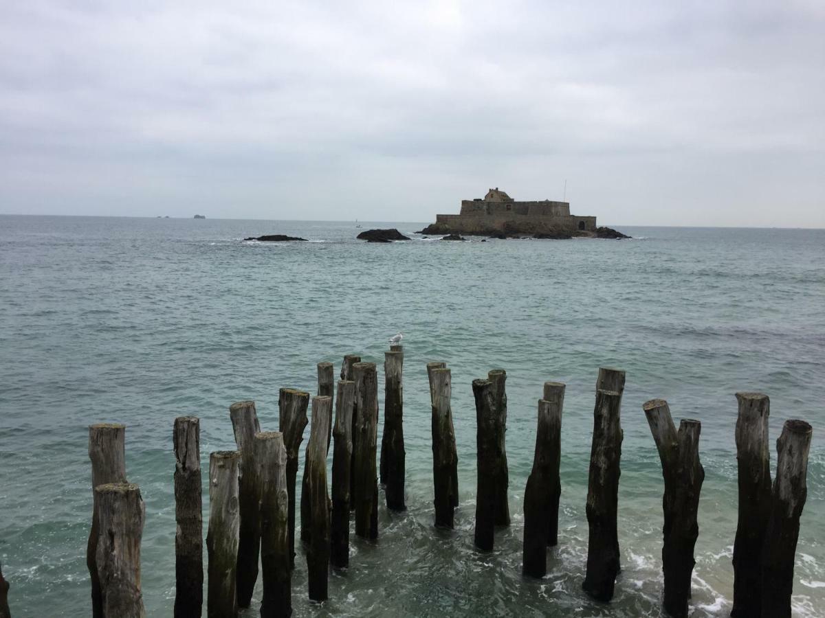Ferienwohnung Le Brise-Lames Saint-Malo Exterior foto